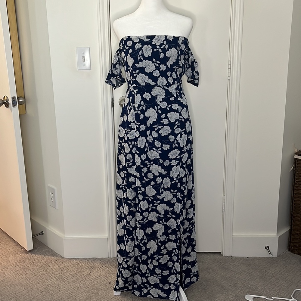 Lucca Couture off the shoulder maxi dress navy with floral print - Size Medium